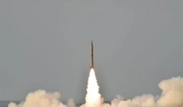 پاکستان کا زمین سے زمین تک ہدف کو نشانہ بنانے والے جدید میزائل کا کامیاب تجربہ