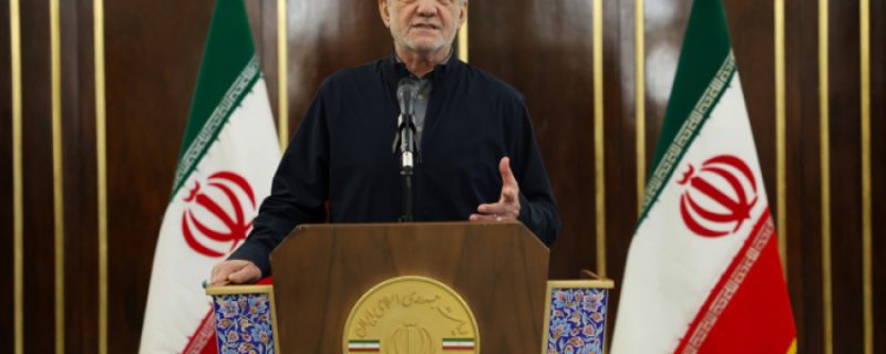 ایران کا فیصلہ کن جواب دشمن کو اس کے احمقانہ اقدام پر پشیمان کر دے گا: ایرانی صدر