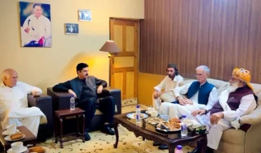خیبرپختونخوا میں سیاسی تبدیلی کیلئے اپوزیشن کی مشاورت حتمی مرحلے میں داخل