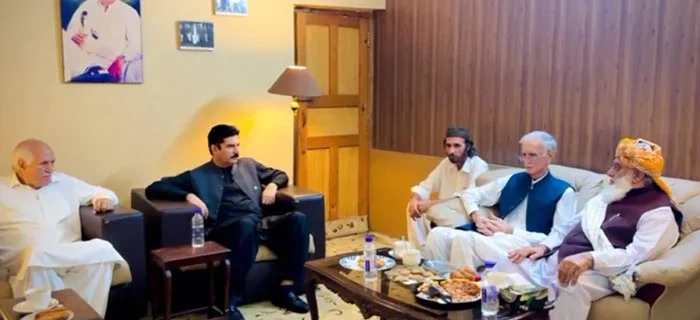 خیبرپختونخوا میں سیاسی تبدیلی کیلئے اپوزیشن کی مشاورت حتمی مرحلے میں داخل